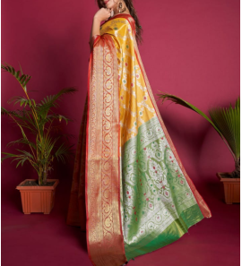 Soft Kanjivaram Silk Saree With Broad Contrast Border
