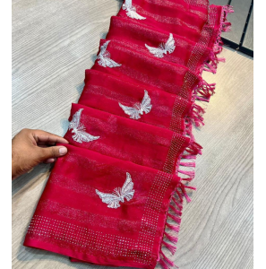 Beautiful Pure Chiffon Saree With Blouse Beautiful Pure Chiffon Saree With Blouse