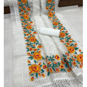 Organza Hand Painted Saree With Blouse