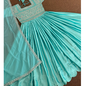 New Designer Party Wear Gown New Designer Party Wear Gown