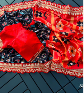 Soft Crepe Saree With Complete Patola Print 