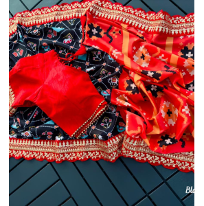 Soft Crepe Saree With Complete Patola Print 