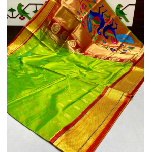 Elegant Pallu Golden Paithani Sarees With Blouse
