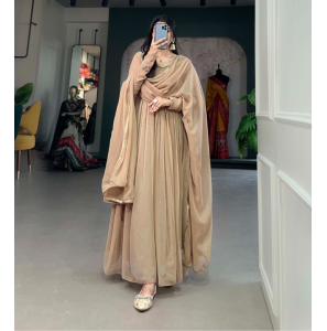 Beautiful Alia Style Gown With Dupatta