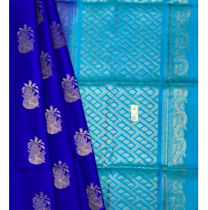 Pure Kanchipuram Soft Silk Sarees With Zari Border