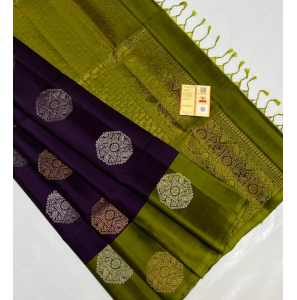 Pure Kanjivaram Handloom Soft Silk Saree With Unique Design Pure Kanjivaram Handloom Soft Silk Saree With Unique Design